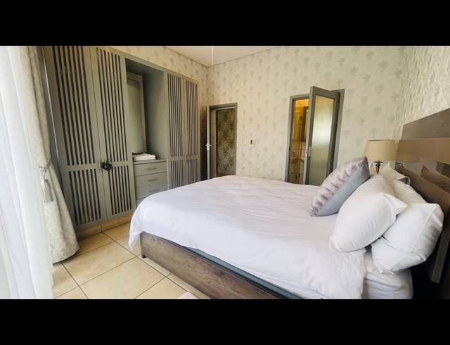 2 BEDROOM TOWNHOUSE FOR SALE IN HATFIELD
